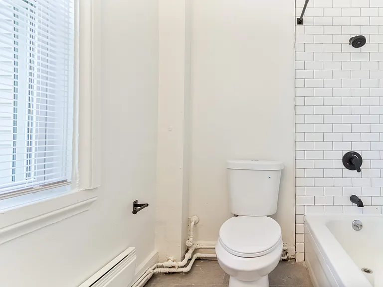 169 Waterman St #4 — Photo 6