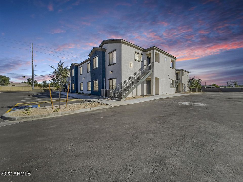 1st image of 17444 N 32nd St #106
