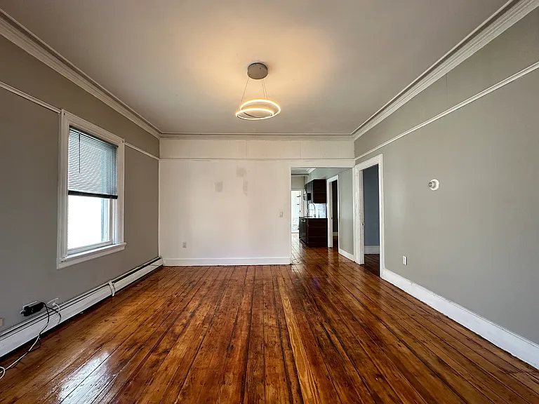 89 America St #2 — Photo 13