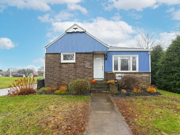 34 Carter Ave, Blackstone, MA 01504