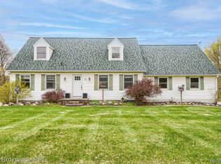 355 S Summers Rd, Imlay City, MI 48444