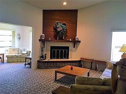 4th image of 659 Foxwood Blvd