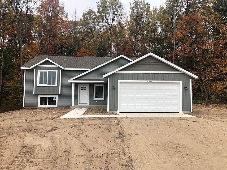 2nd image of 6058 Brianna Way