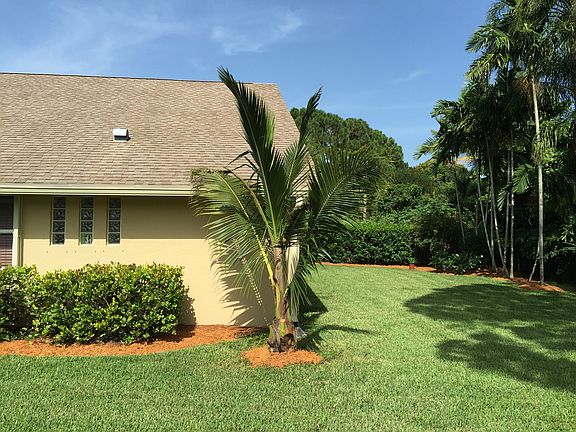3rd image of 5896 Loxahatchee Pines Dr