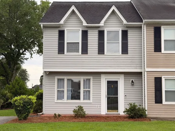 211 Old Towne Rd, Spartanburg, SC 29301