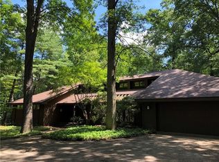 579 Three Degree Rd, Butler, PA 16002