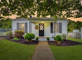 100 Honeywood Rd, Rocky Mount, VA 24151