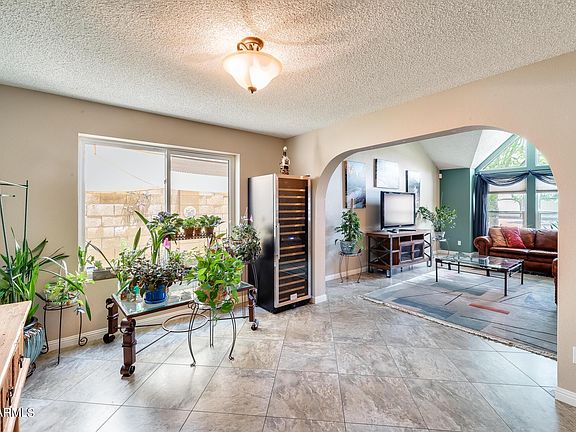 5th image of 5208 W Willow Ave