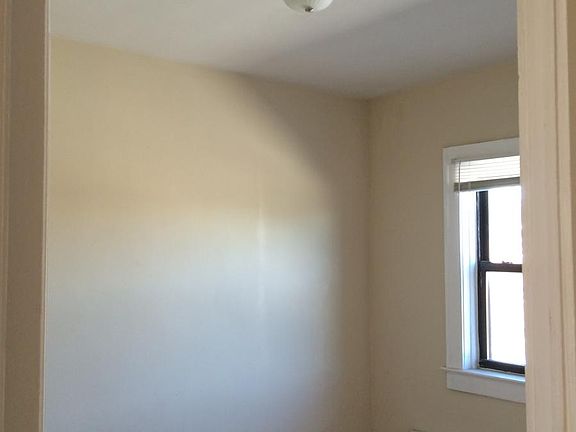 4th image of 3720 N Pennsylvania St APT 4