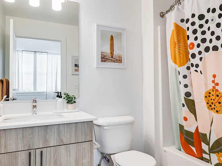 Broadstone Townhomes — Photo 11