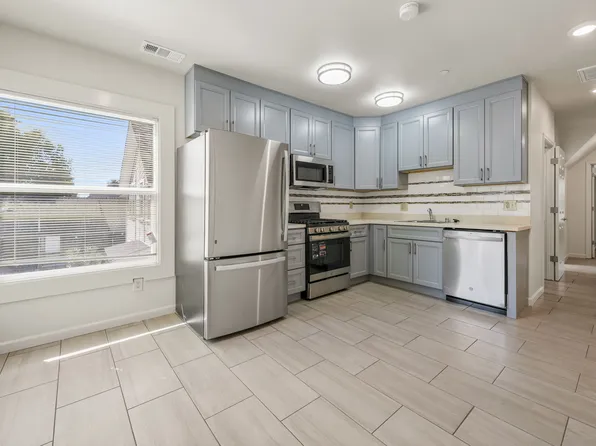 2539-2541 Benvenue Ave., 2539-2541 Benvenue Ave #2539, Berkeley, CA 94704