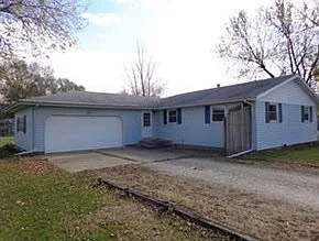 13468 Walnut St photo 1