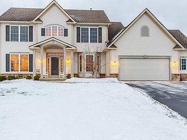 1395 Meadow Breeze Ln Webster Ny 14580 Mls R1321588 Zillow 1395 Meadow Breeze Ln Webster Ny 14580 Mls R1321588 Zillow