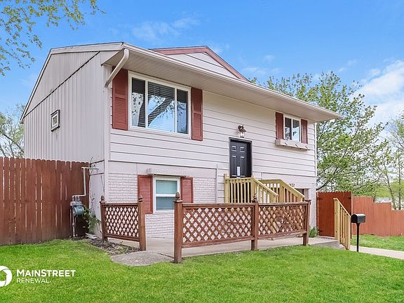 4th image of 1401 N Geronimo Dr