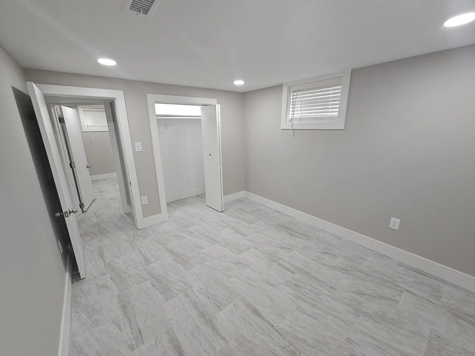 2 bed, 1027 sqft, $1,000 — Photo 4