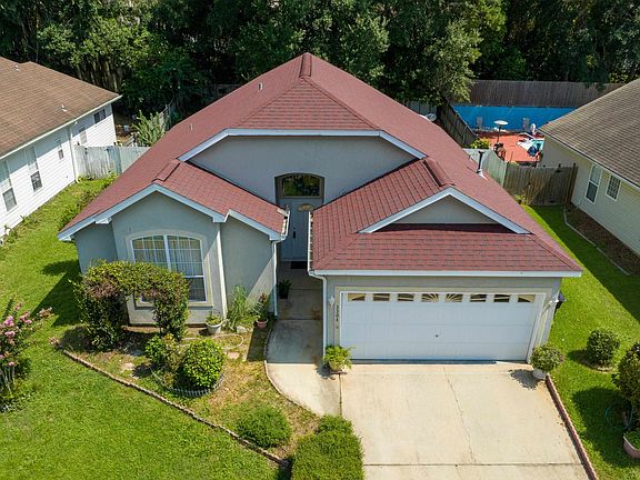 4th image of 3304 Dartmouth Dr