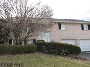 1050 Oak Ridge Ave, State College, PA 16801