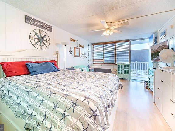 4th image of 3408 Haven Ave
