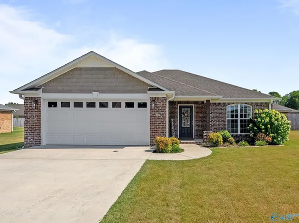 19315 Racheals Loop, Athens, AL 35611
