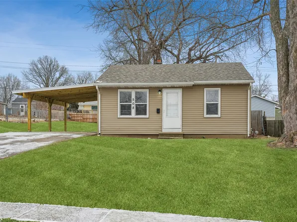 508 E 21st St S, Newton, IA 50208