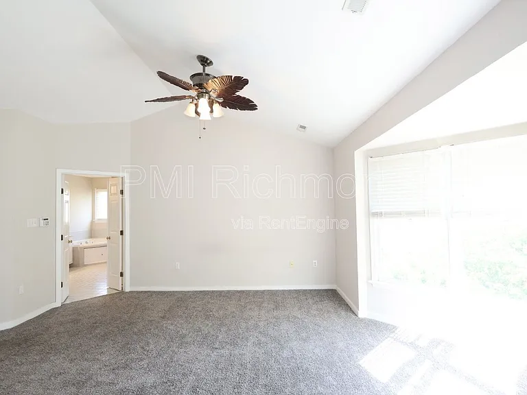 6004 Manor Park Ter — Photo 25