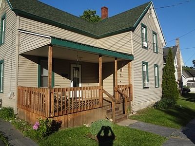 1st image of 107 Depot St