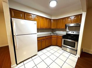 66-78 69th St #2A, Middle Village, NY 11379
