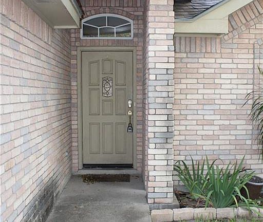 3rd image of 3619 N 41st Ln