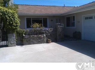 22608 Festividad Dr, Santa Clarita, CA 91350