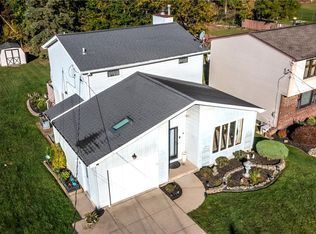 4 Jack Rd, Williamsville, NY 14221