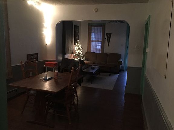 5th image of 36 W Cottage Ave