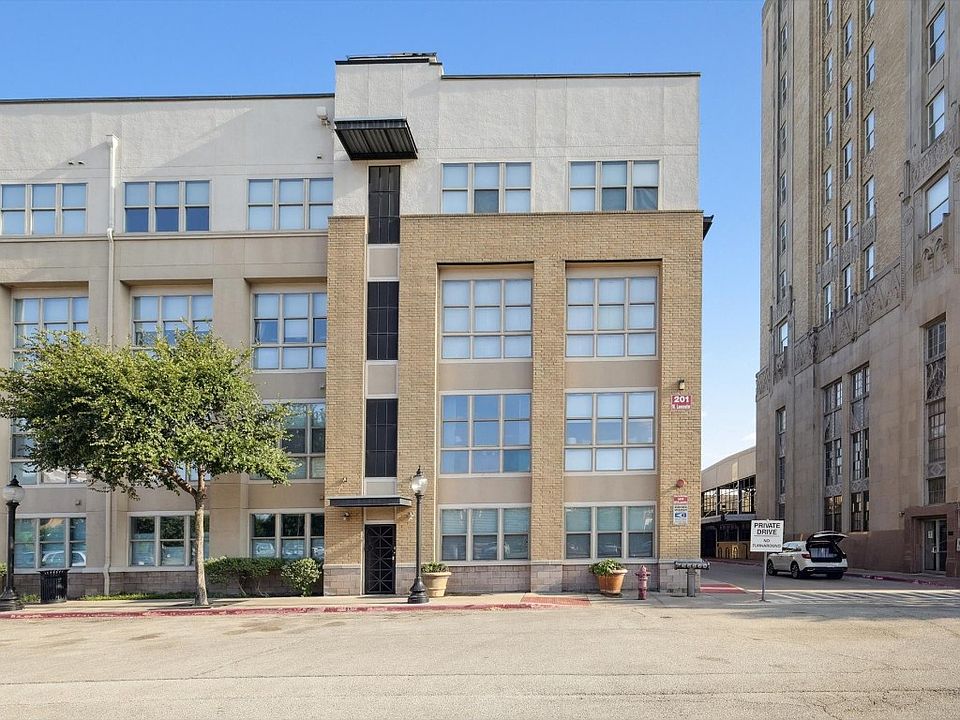 1st image of 201 W Lancaster Ave Unit 104