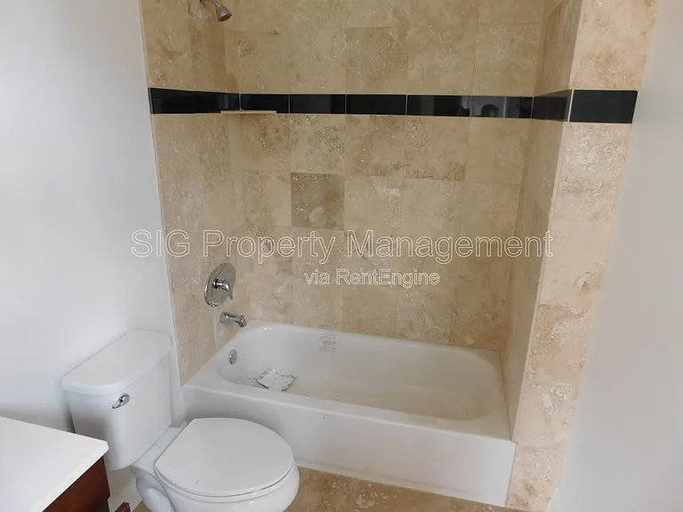 10215 Tujunga Canyon Blvd #106 — Photo 12