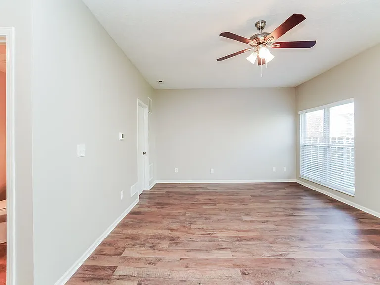 5664 Dashshund Ct — Photo 8
