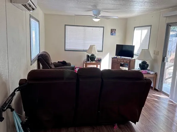 6375 Cumberland Rd, Magalia, CA 95954