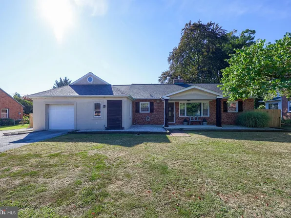 304 Edgehill Rd, York, PA 17403