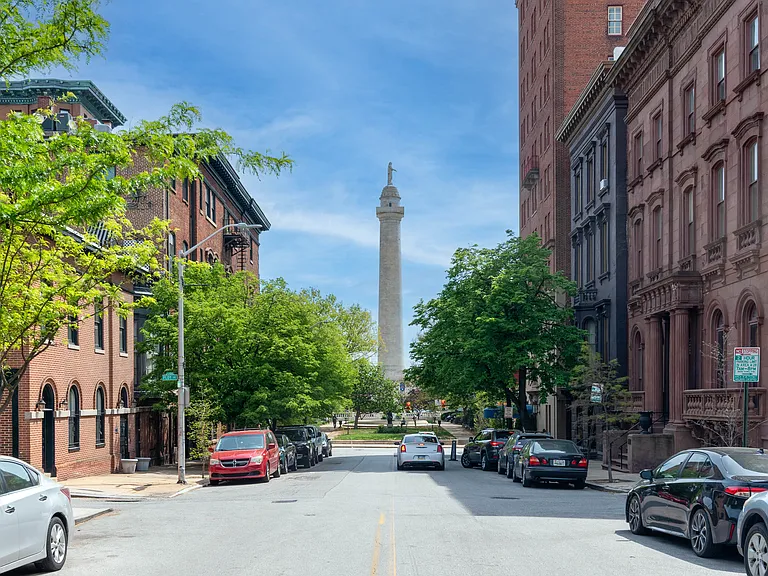 115 W Monument St #3R — Photo 10