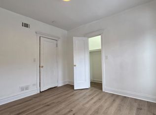 6018 S Saint Lawrence Ave #3, Chicago, IL 60637