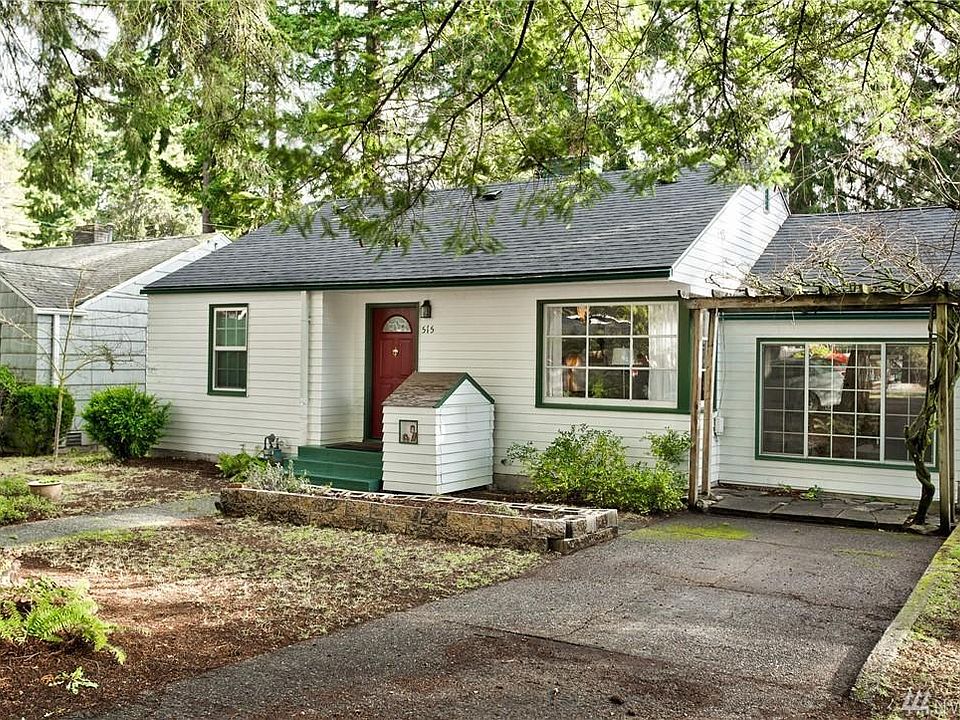 1st image of 515 N 138th St