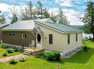 131 Shore Rd, Franklin, VT 05457