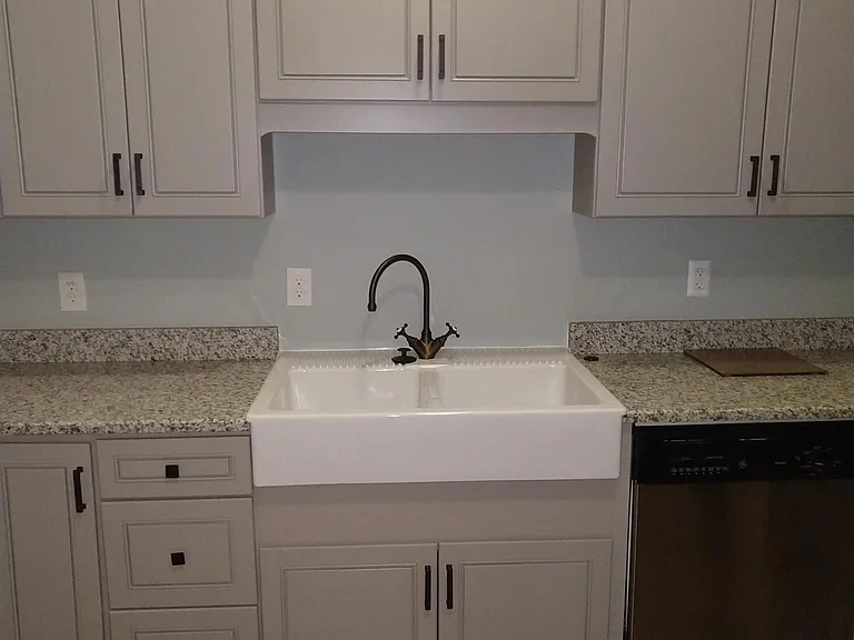 807 Monroe Dr NE #B — Photo 9