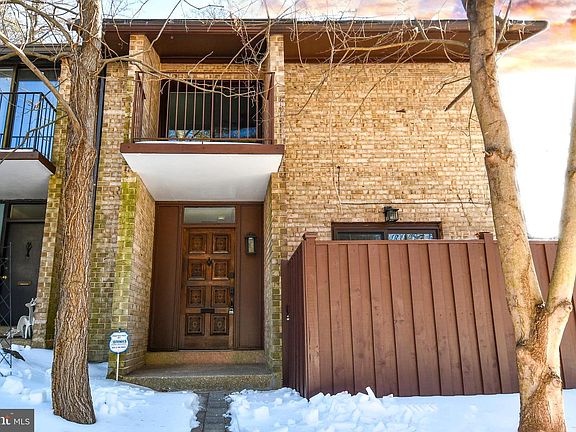 2nd image of 9201 Three Oaks Dr