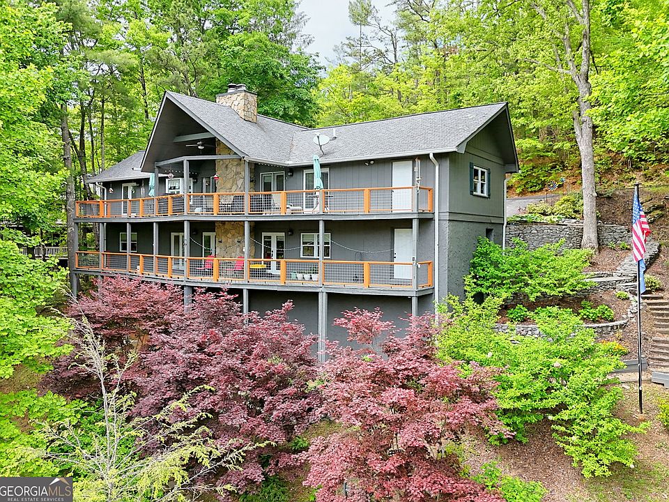 1st image of 854 Saddleback Cir