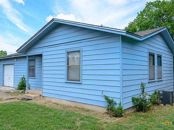 4th image of 904 Morris Dr