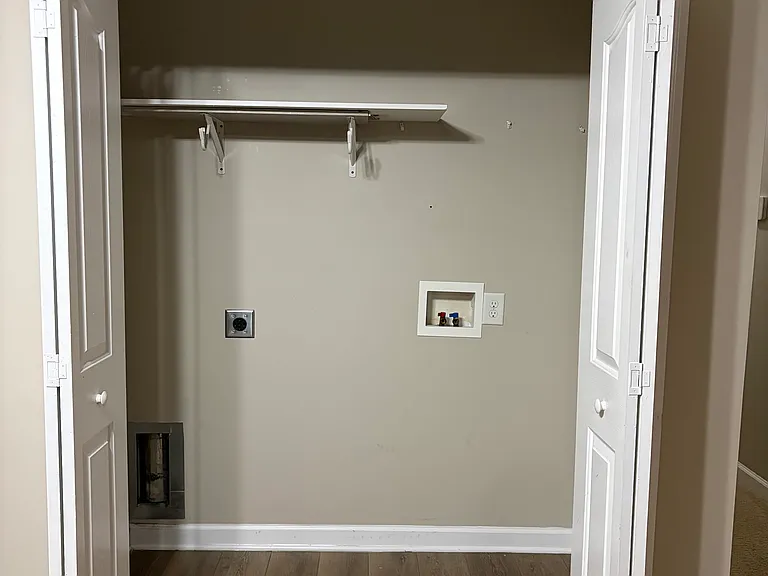 111 Woodbury Farm Dr — Photo 10