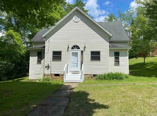 752 Little Mill Fall Rd, Fairmont, WV 26554