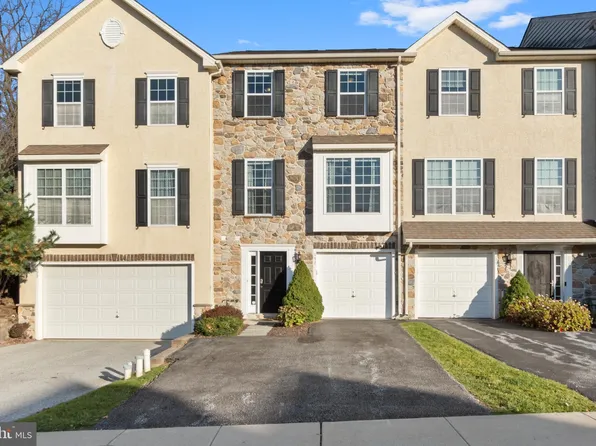 197 Lukens Mill Dr, Coatesville, PA 19320