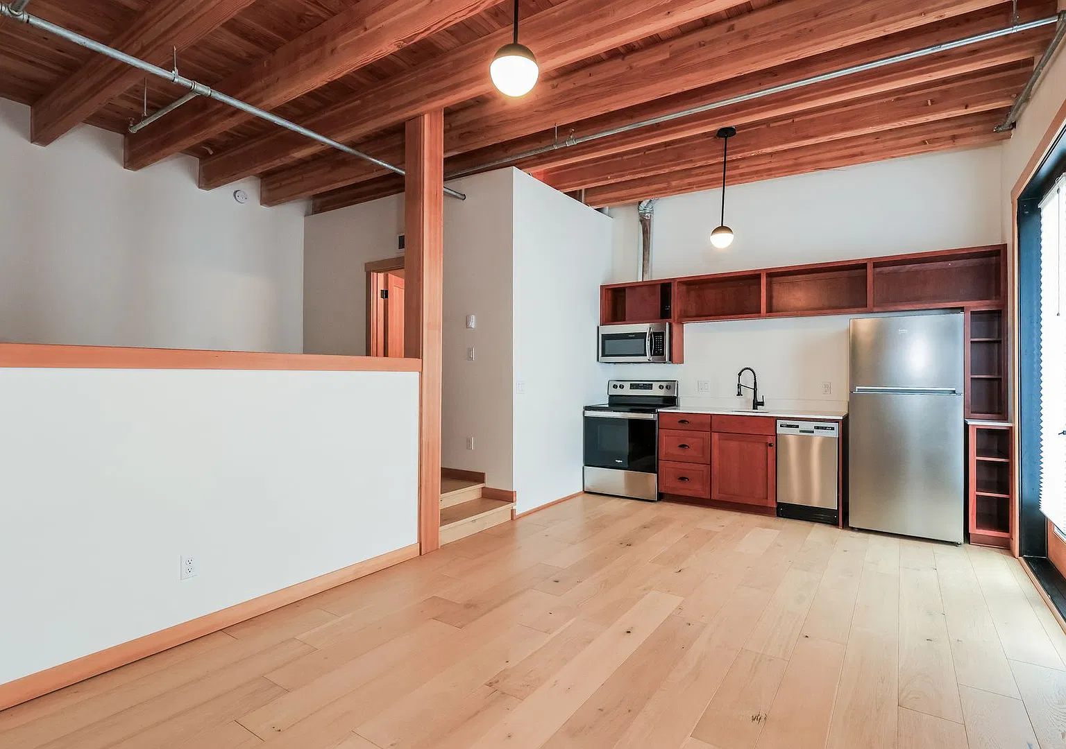 1515N — Photo 3