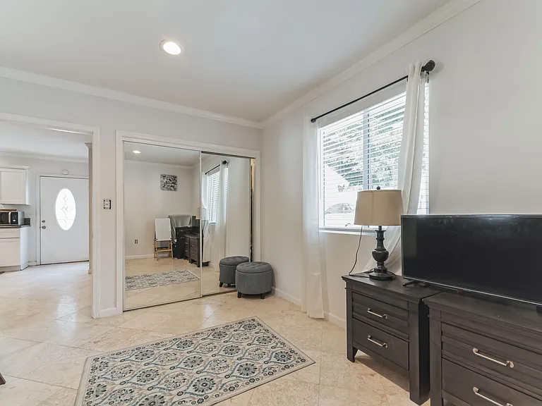21366 Rios St — Photo 29
