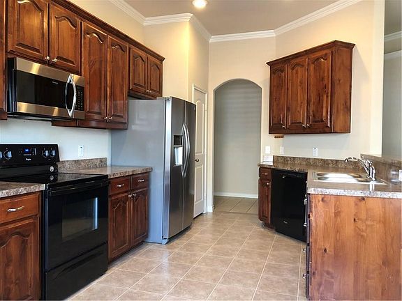 2nd image of 9320 Gabriella Dr